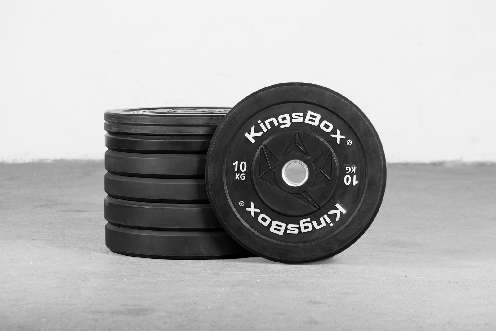 Royal black bumper plate set - 100 kg