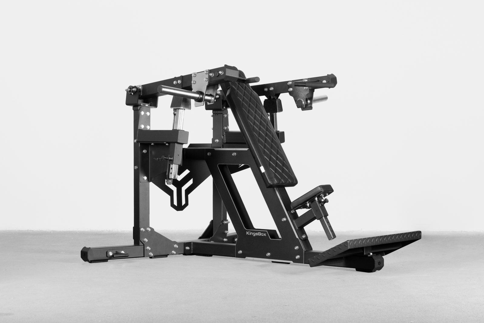 The daring duke - shoulder press machine