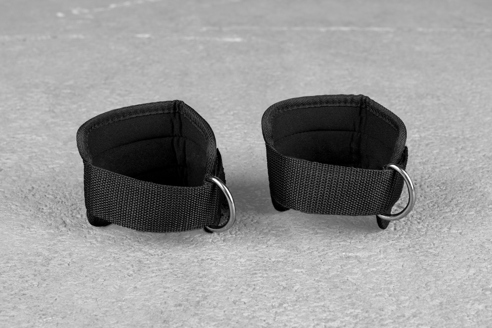 Leg strap attachment